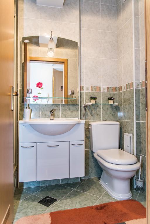 Apartment Flores Осиек Экстерьер фото