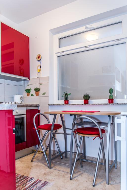 Apartment Flores Осиек Экстерьер фото